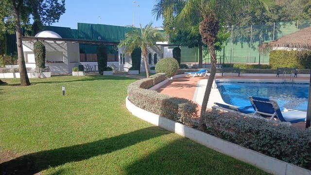 Piso de 1 habitación en Puerto Banus, Marbella en venta con garaje - 420.000 € (Ref: 10183664)