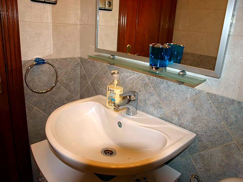 4 soveværelse Villa til salg i Torremolinos med garage - € 787.500 (Ref: 8022192)