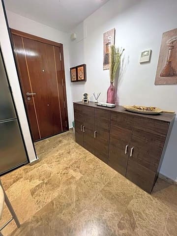 2 bedroom Flat for rent in Arroyo del Cuarto, Málaga city with garage - € 1,350 (Ref: 8022193)