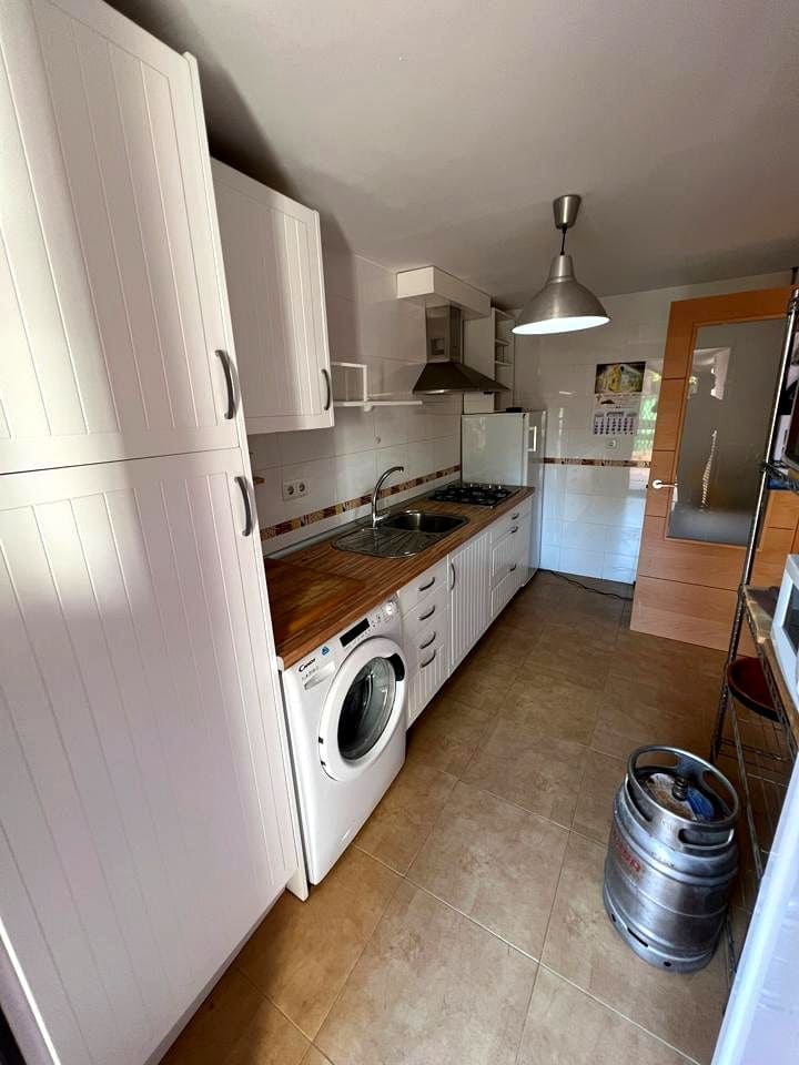 Chalet de 3 habitaciones en Vélez-Málaga en venta con piscina garaje - 385.000 € (Ref: 8022228)