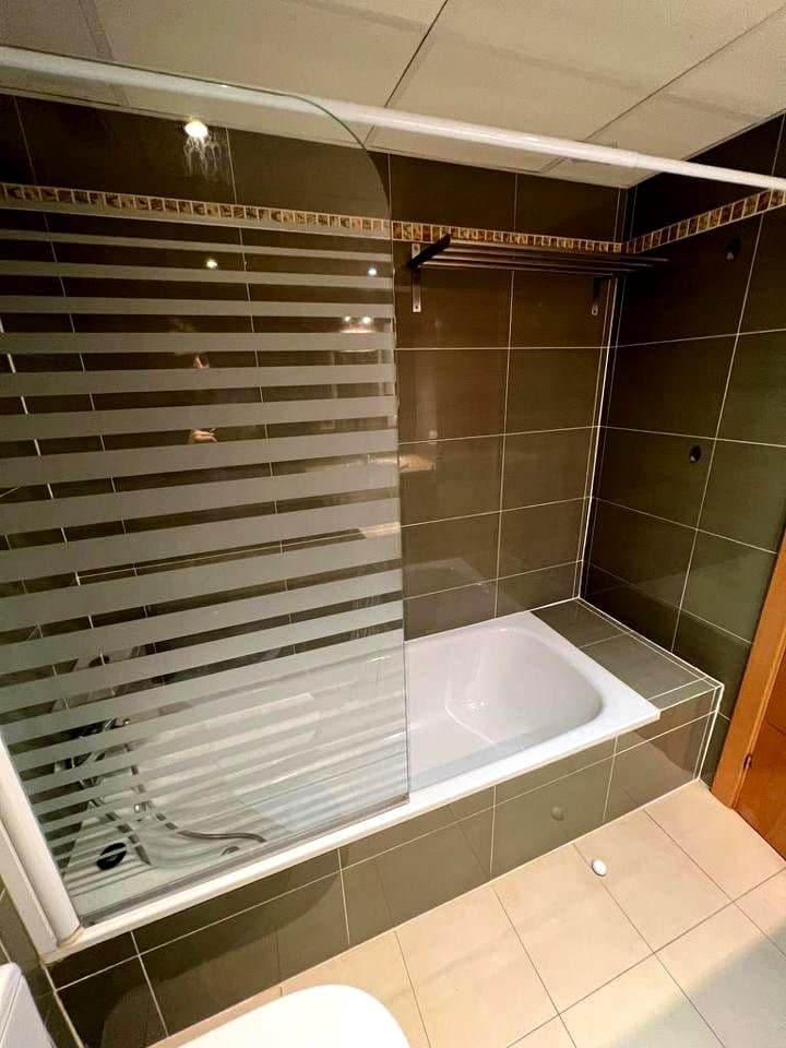 Chalet de 3 habitaciones en Vélez-Málaga en venta con piscina garaje - 385.000 € (Ref: 8022228)