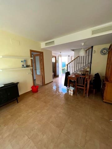 Chalet de 3 habitaciones en Vélez-Málaga en venta con piscina garaje - 385.000 € (Ref: 8022228)