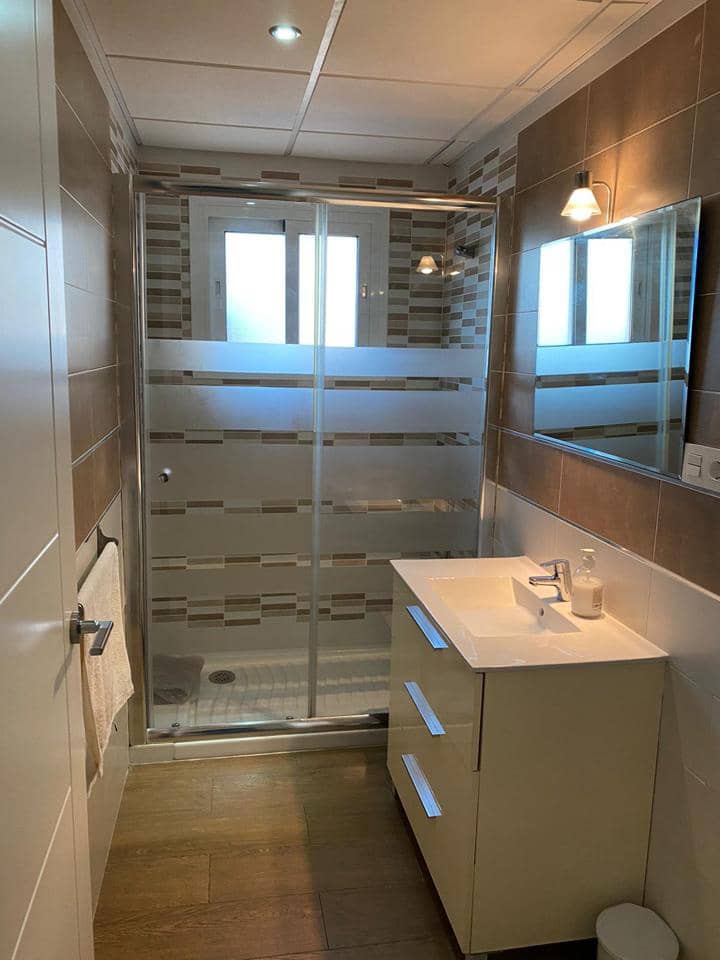 2 sovrum Lägenhet att hyra i Torremolinos - 1 400 € (Ref: 8288421)