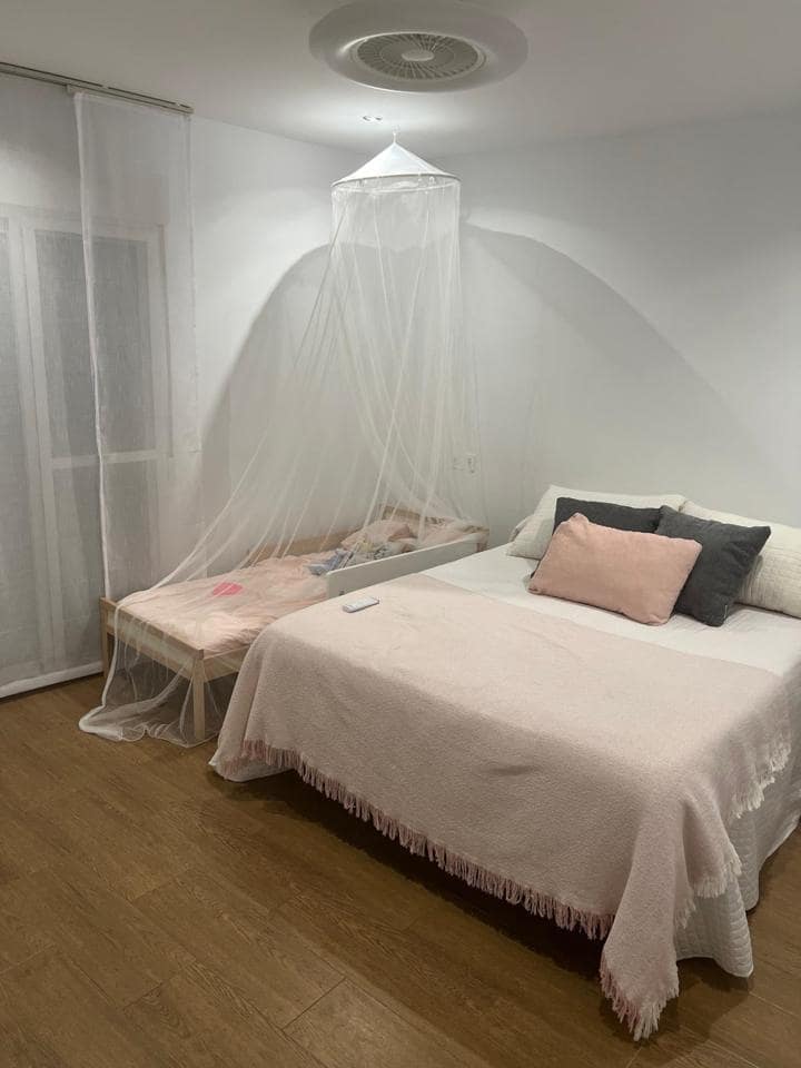 2 sovrum Lägenhet att hyra i Torremolinos - 1 400 € (Ref: 8288421)