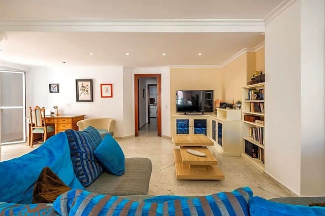 2 soveværelse Lejlighed til salg i El Molinillo, Málaga by med garage - € 599.000 (Ref: 8360819)