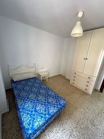 3 camera da letto Appartamento da affittare in Pol Ctra de Cartama, Malaga città con garage - 1.500 € (Rif: 8369987)