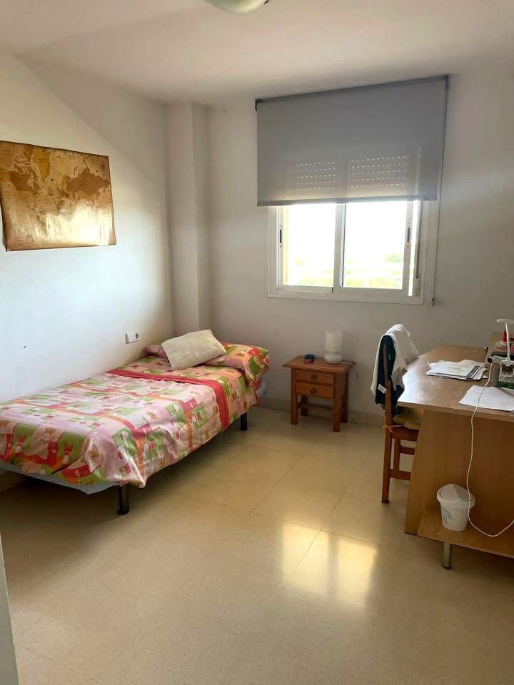 Appartement de 4 chambres à louer à Malaga ville avec piscine - 1 800 € (Ref: 8370476)