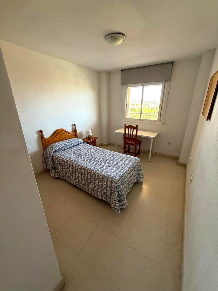 Appartement de 4 chambres à louer à Malaga ville avec piscine - 1 800 € (Ref: 8370476)