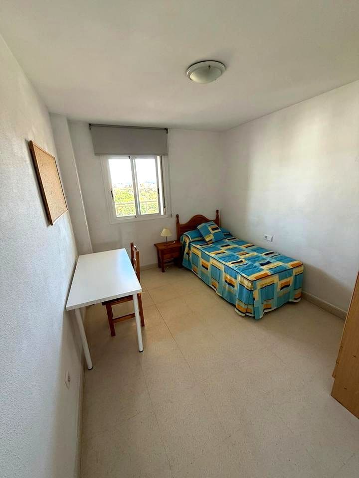 Appartement de 4 chambres à louer à Malaga ville avec piscine - 1 800 € (Ref: 8370476)