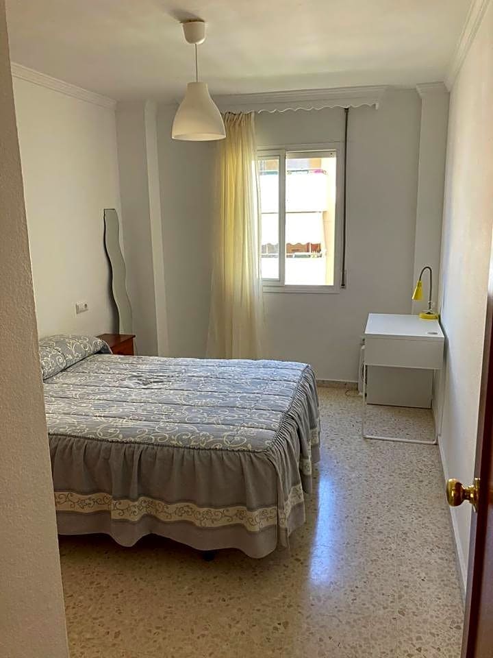 3 bedroom Flat for rent in Malaga city with garage - € 1,500 (Ref: 8387519)