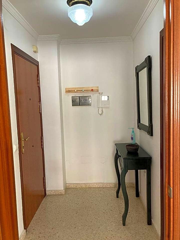 3 bedroom Flat for rent in Malaga city with garage - € 1,500 (Ref: 8387519)
