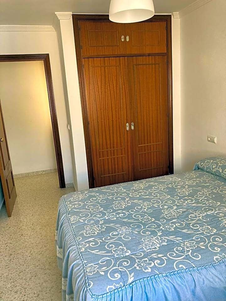3 bedroom Flat for rent in Malaga city with garage - € 1,500 (Ref: 8387519)