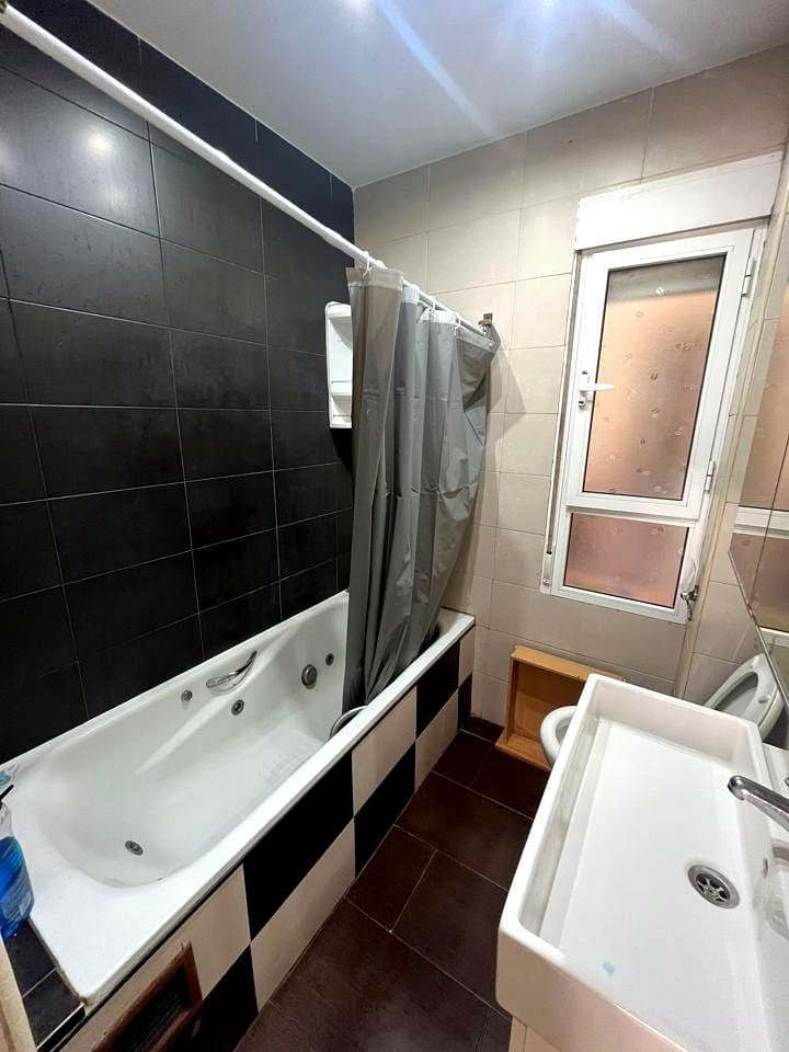 3 soveværelse Lejlighed til salg i Malaga by - € 255.000 (Ref: 8533321)