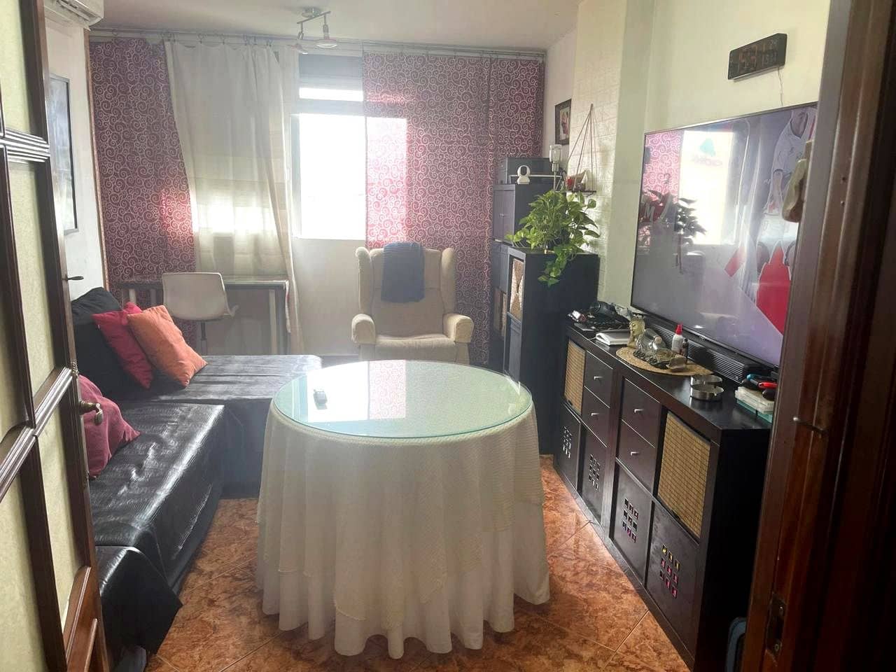 2 slaapkamer Flat te koop in Malaga stad - € 375.000 (Ref: 8578892)