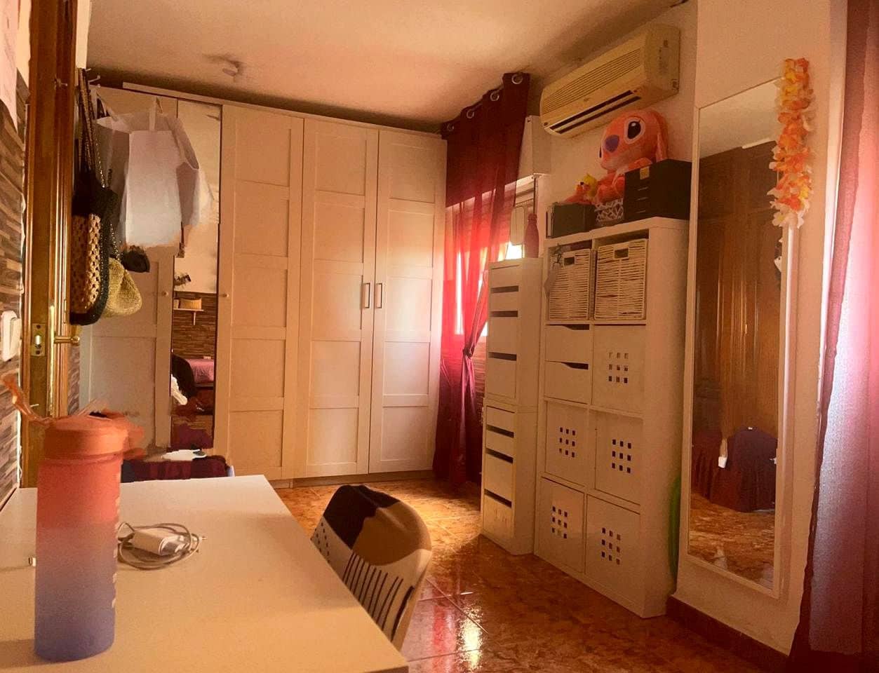 2 slaapkamer Flat te koop in Malaga stad - € 375.000 (Ref: 8578892)