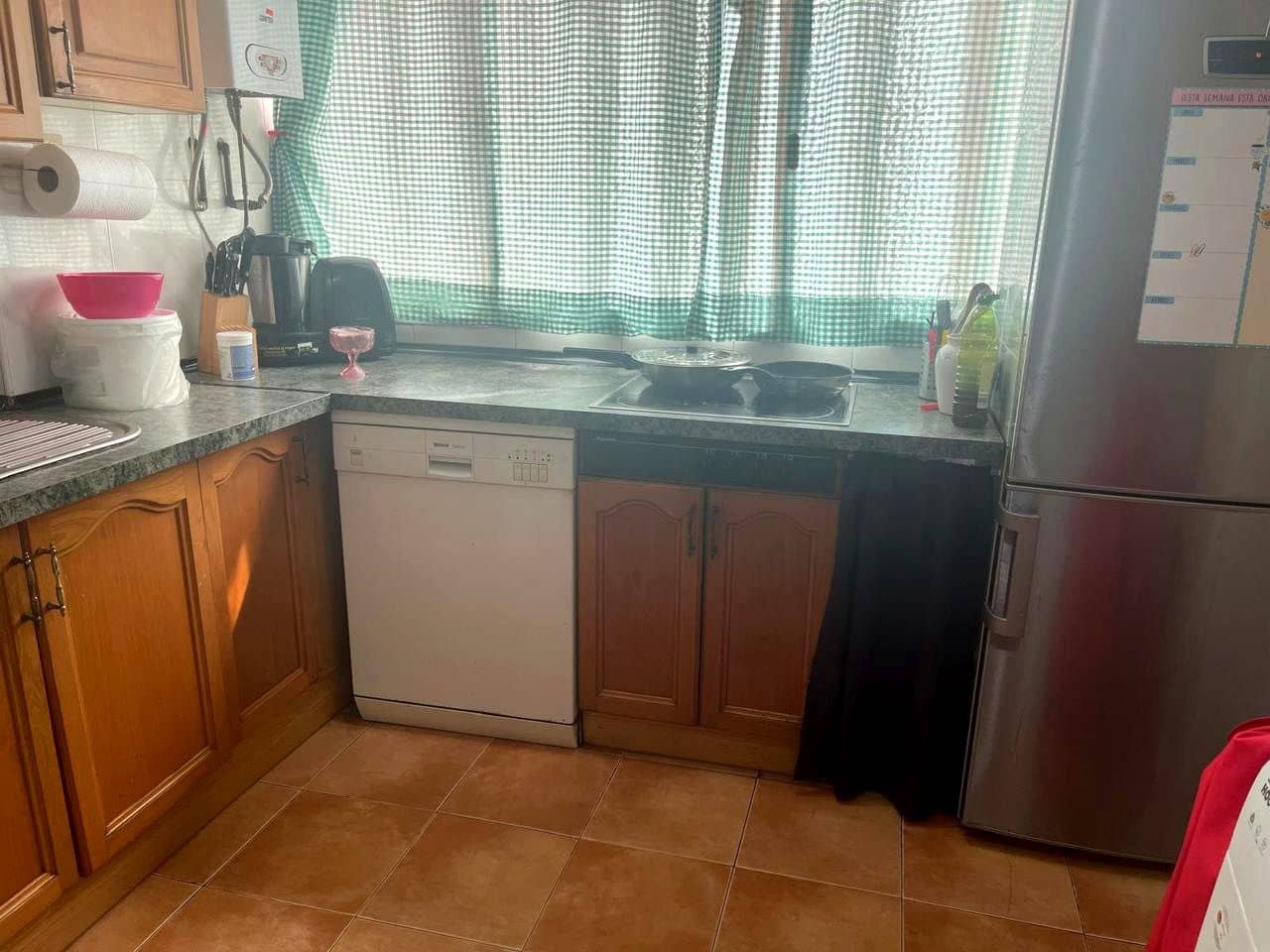 2 slaapkamer Flat te koop in Malaga stad - € 375.000 (Ref: 8578892)