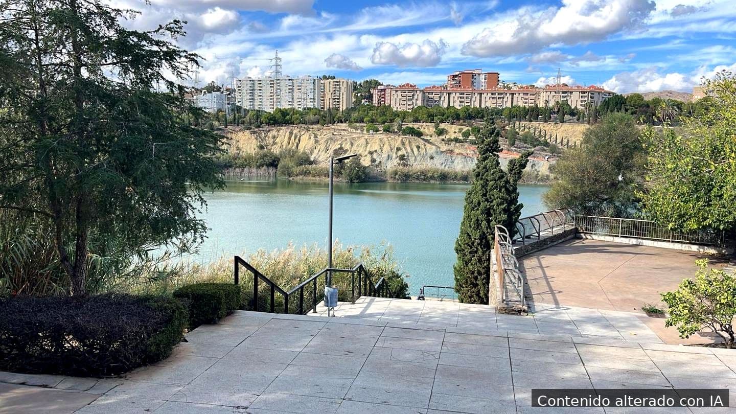 3 soveværelse Lejlighed til salg i Malaga by med garage - € 390.000 (Ref: 8602635)