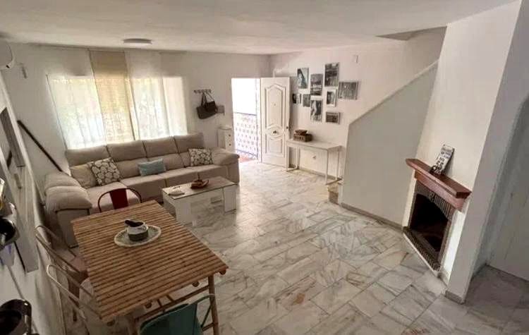 3 soverom Villa til salgs i Torre de Benagalbon med svømmebasseng garasje - € 485 000 (Ref: 8661805)