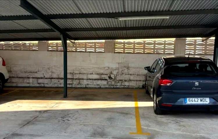 3 soverom Villa til salgs i Torre de Benagalbon med svømmebasseng garasje - € 485 000 (Ref: 8661805)