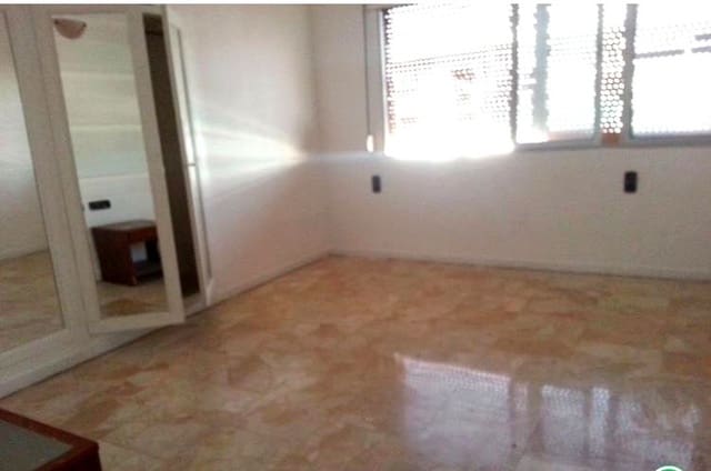 3 soveværelse Lejlighed til salg i Plaza de Toros Vieja, Málaga by - € 379.000 (Ref: 8680828)