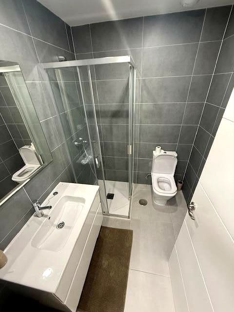 2 soveværelse Lejlighed til salg i Marbella med garage - € 450.000 (Ref: 8879194)