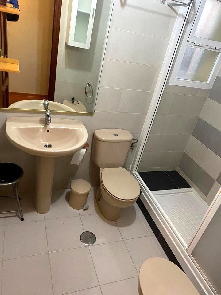 4 bedroom Flat for rent in Malaga city with pool - € 1,800 (Ref: 9103579)