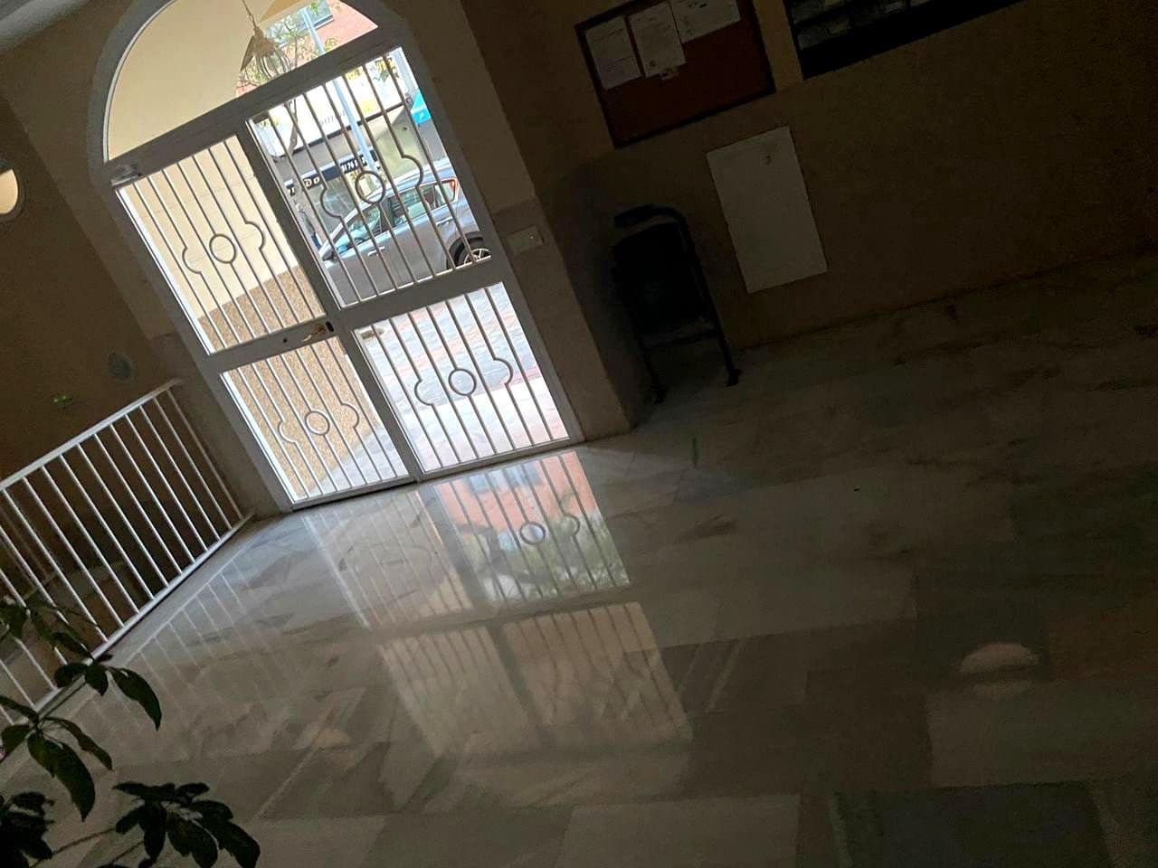 4 bedroom Flat for rent in Malaga city with pool - € 1,800 (Ref: 9103579)