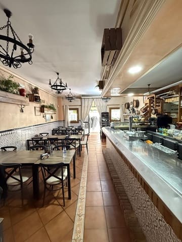 1 soveværelse Virksomhed til salg i El Consul, Málaga by med garage - € 235.000 (Ref: 9104276)