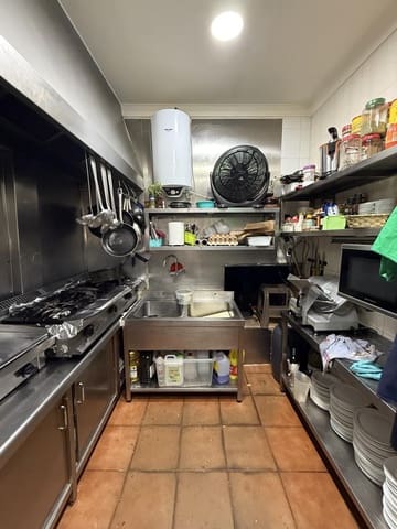 1 soveværelse Virksomhed til salg i El Consul, Málaga by med garage - € 235.000 (Ref: 9104276)