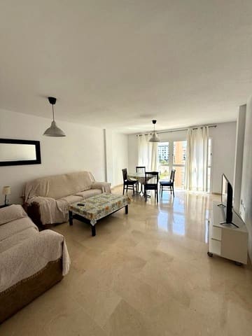 4 soveværelse Lejlighed til leje i Teatinos, Málaga by med garage - € 1.800 (Ref: 9108142)