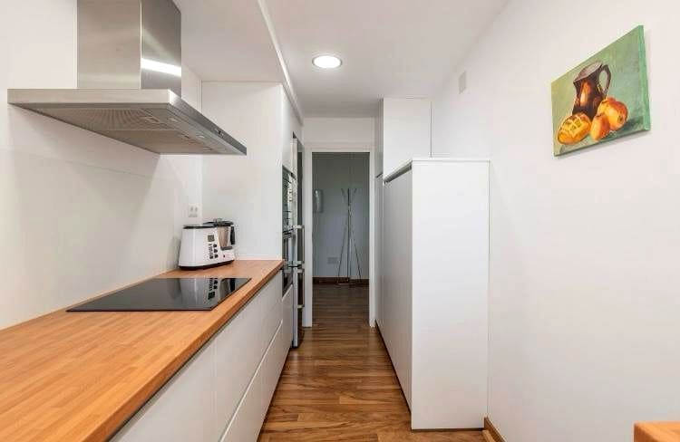 Piso de 3 habitaciones en Torremolinos en venta con piscina garaje - 350.000 € (Ref: 9160666)