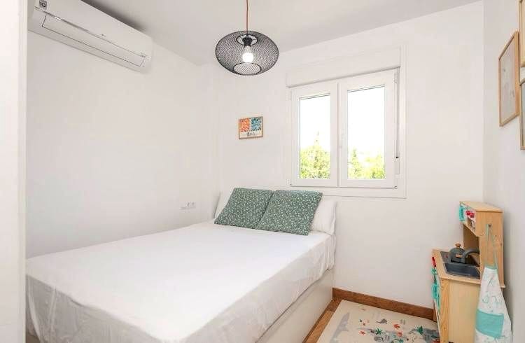 Piso de 3 habitaciones en Torremolinos en venta con piscina garaje - 350.000 € (Ref: 9160666)