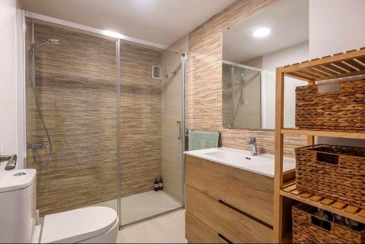 Piso de 3 habitaciones en Torremolinos en venta con piscina garaje - 350.000 € (Ref: 9160666)