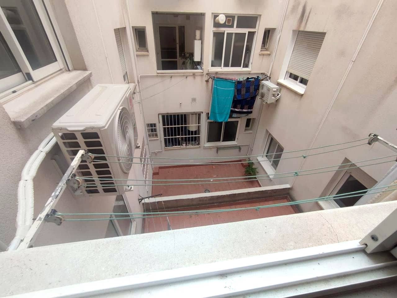 3 bedroom Flat for rent in Malaga city - € 1,500 (Ref: 9161575)