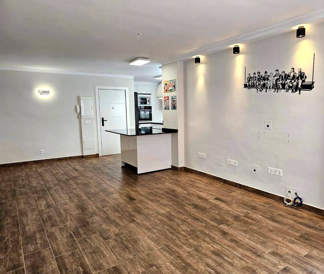 3 soveværelse Lejlighed til salg i Marbella - € 359.000 (Ref: 9177124)