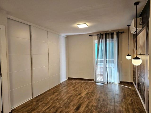 3 soveværelse Lejlighed til salg i Zona Miraflores, Marbella - € 359.000 (Ref: 9177124)