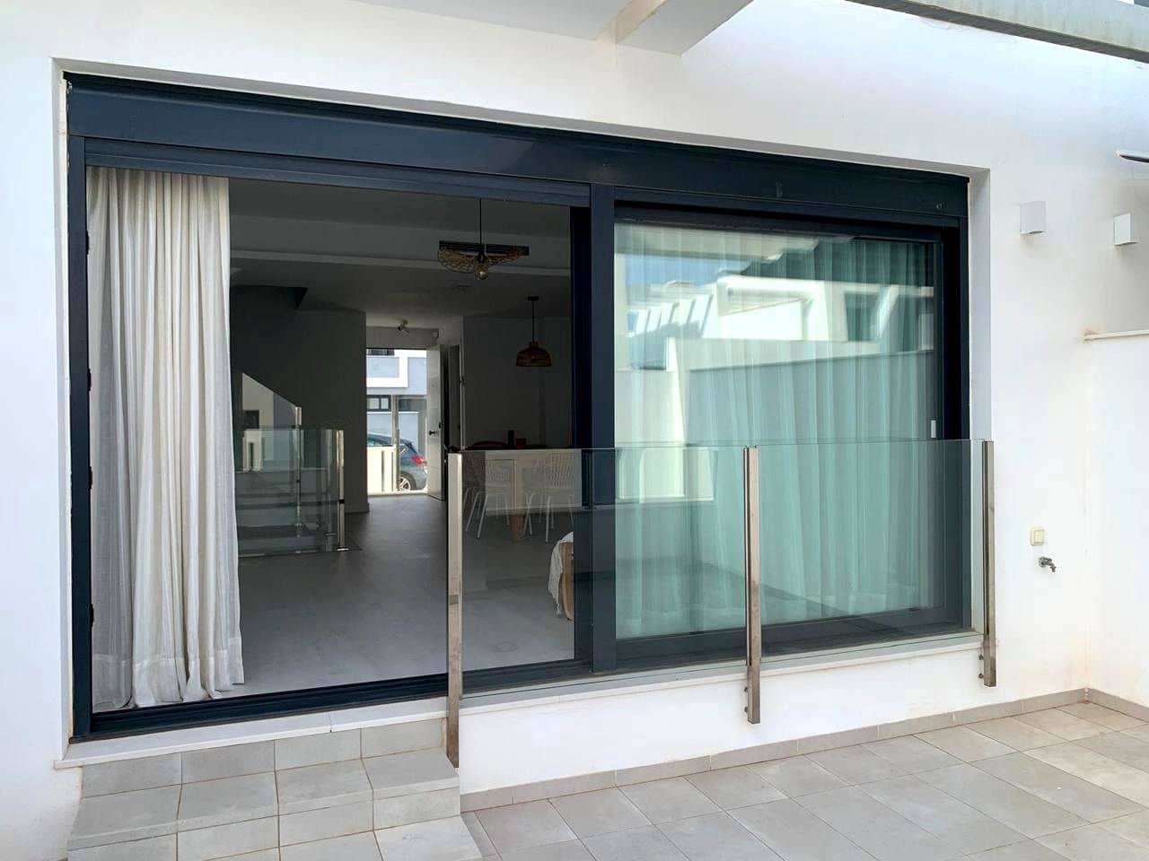 3 soveværelse Villa til salg i Rincon de la Victoria med swimmingpool garage - € 580.000 (Ref: 9186247)