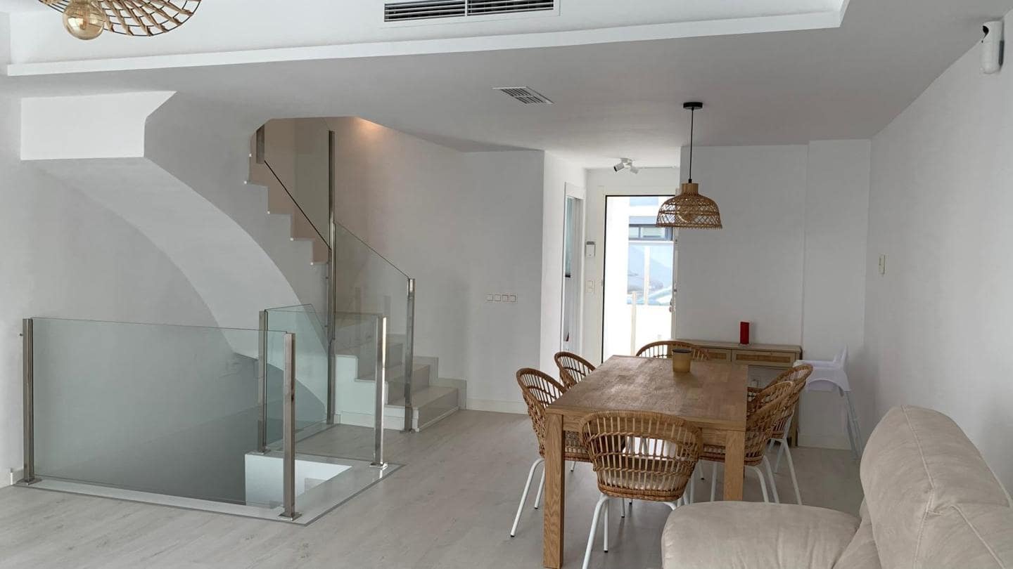 3 soveværelse Villa til salg i Rincon de la Victoria med swimmingpool garage - € 580.000 (Ref: 9186247)