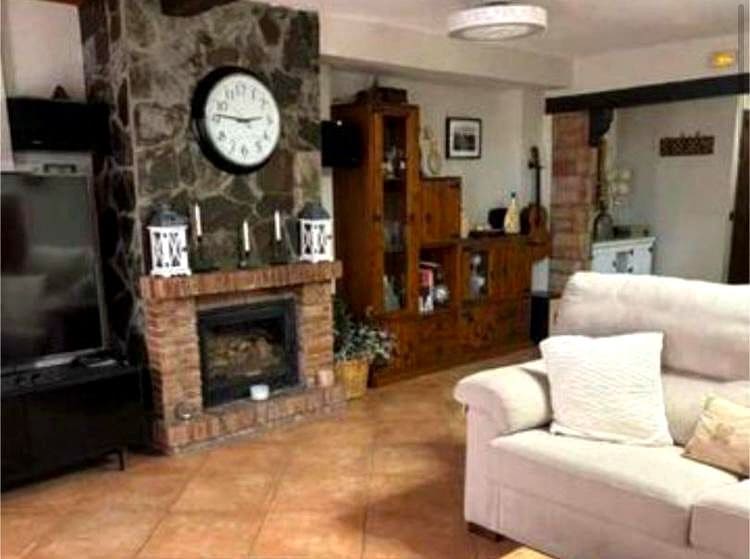 3 quarto Moradia para venda em Alhaurin de la Torre com piscina garagem - 495 000 € (Ref: 9223708)