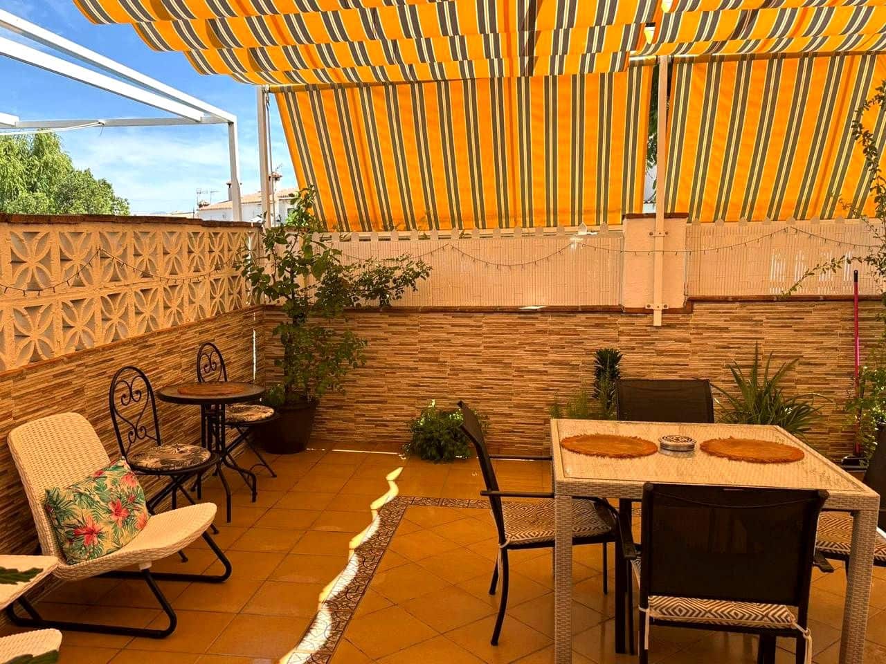 3 quarto Moradia para venda em Alhaurin de la Torre com piscina garagem - 495 000 € (Ref: 9223708)