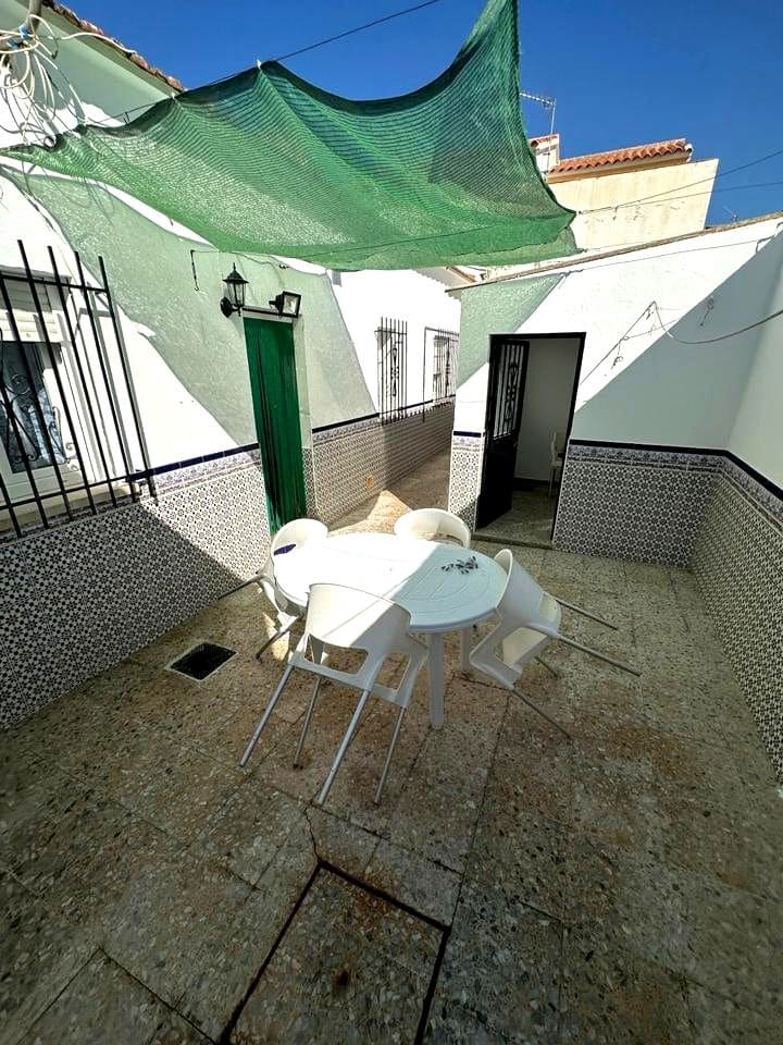 Villa/Maison de 3 chambres à louer à Puerto de la Torre - 1 300 € (Ref: 9228015)