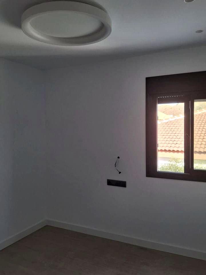 3 soveværelse Villa til salg i Puerto de la Torre med swimmingpool garage - € 690.000 (Ref: 9253714)