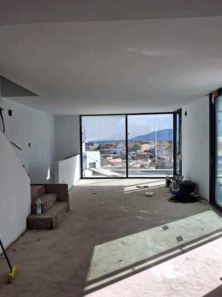 3 soveværelse Villa til salg i Puerto de la Torre med swimmingpool garage - € 690.000 (Ref: 9253714)