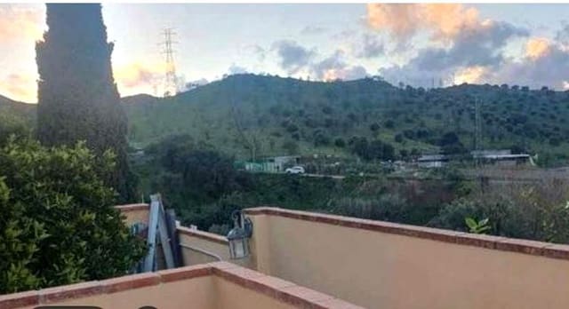 Grunde uden byggetilladelser til salg i Arroyo España, Málaga by - € 330.000 (Ref: 9267712)