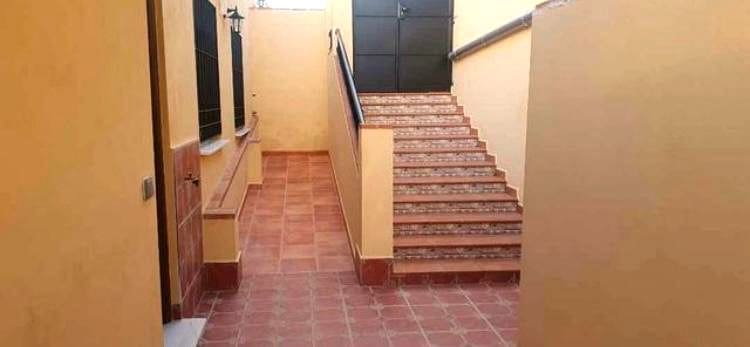 Grunde uden byggetilladelser til salg i Malaga by - € 330.000 (Ref: 9267712)