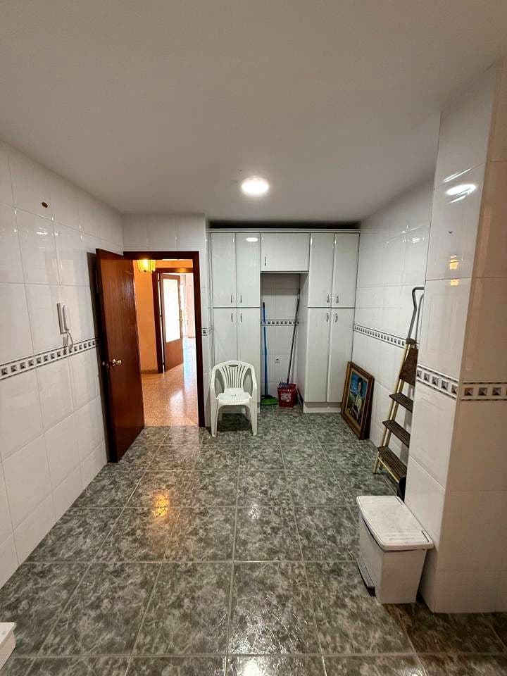 4 sypialnia Mieszkanie na sprzedaż w Miasto Malaga - 500 000 € (Ref: 9274153)