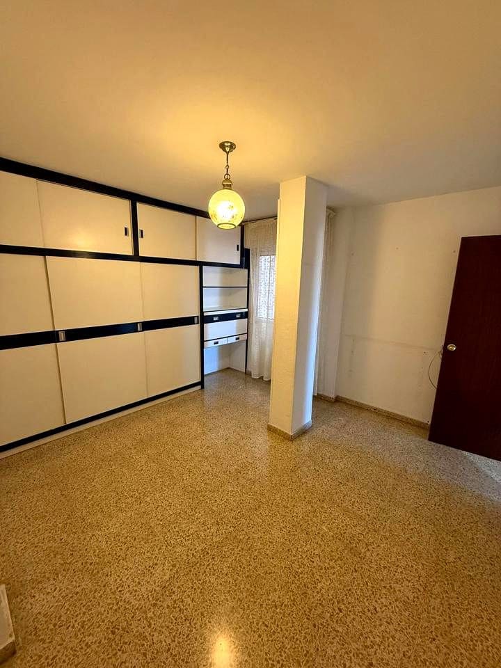 4 sypialnia Mieszkanie na sprzedaż w Miasto Malaga - 500 000 € (Ref: 9274153)
