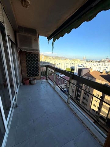 4 sypialnia Mieszkanie na sprzedaż w Jardin de la Abadia, Miasto Málaga - 500 000 € (Ref: 9274153)