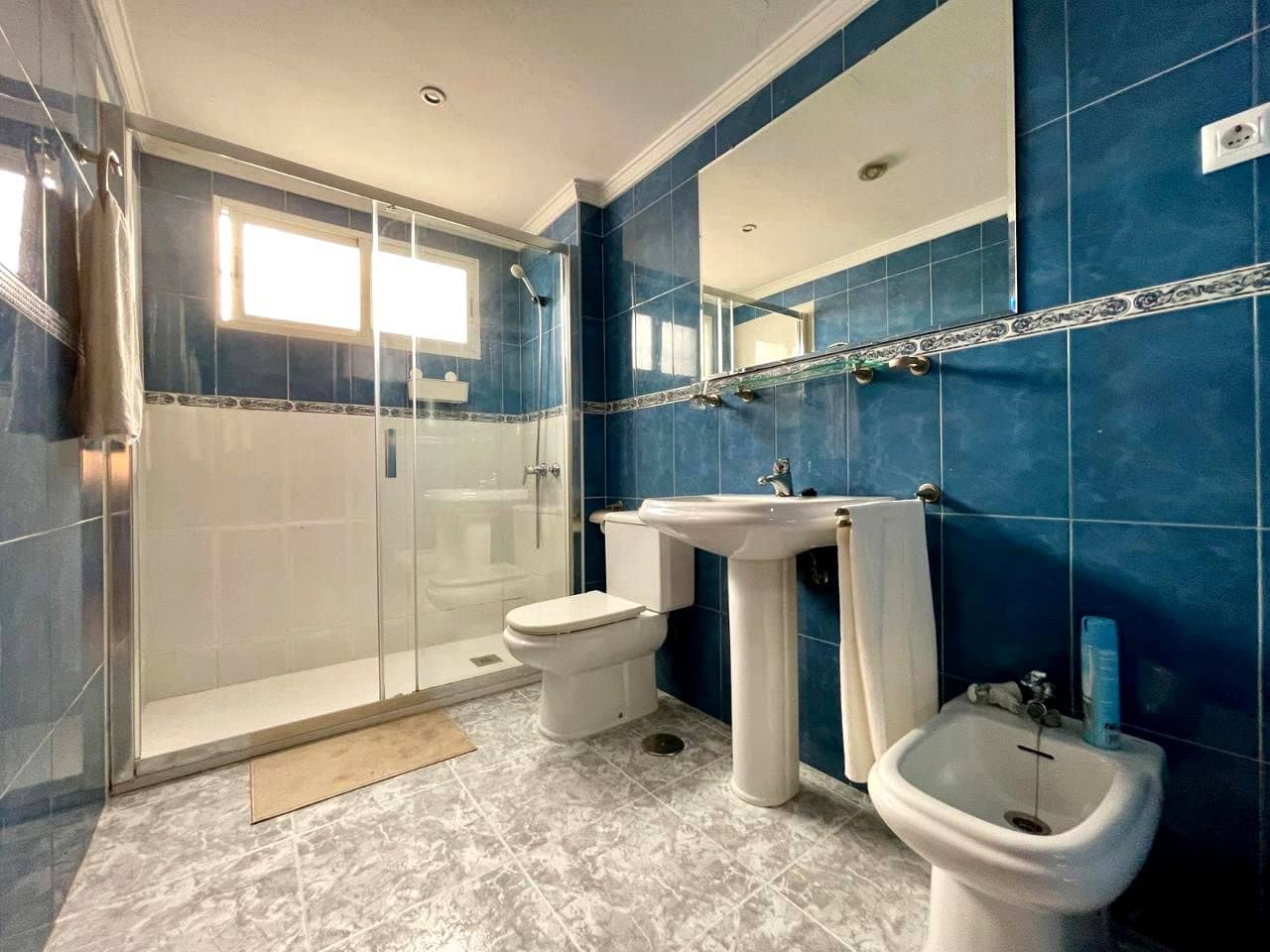 3 soveværelse Lejlighed til salg i Malaga by med garage - € 380.000 (Ref: 9309196)