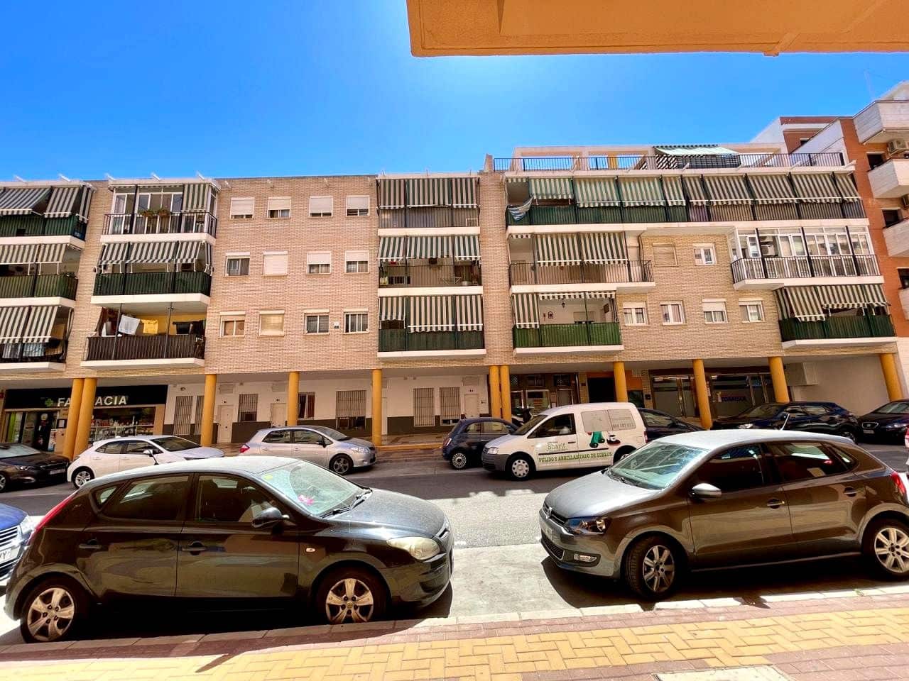 3 soveværelse Lejlighed til salg i Malaga by med garage - € 380.000 (Ref: 9309196)
